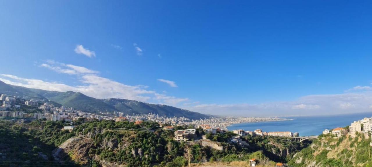 Adma Blue Screen Jounieh Exterior photo